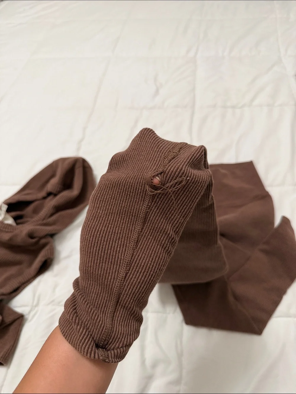 ALO Yoga Ribbed Cropped Cowl Tank & Sleeve Set in Brown